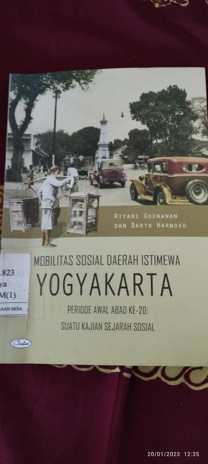 Mobilitas Sosial Daerah Istimewa Yogyakarta Periode Awal Abad ke-20: Suatu Kajian sejarah Sosial